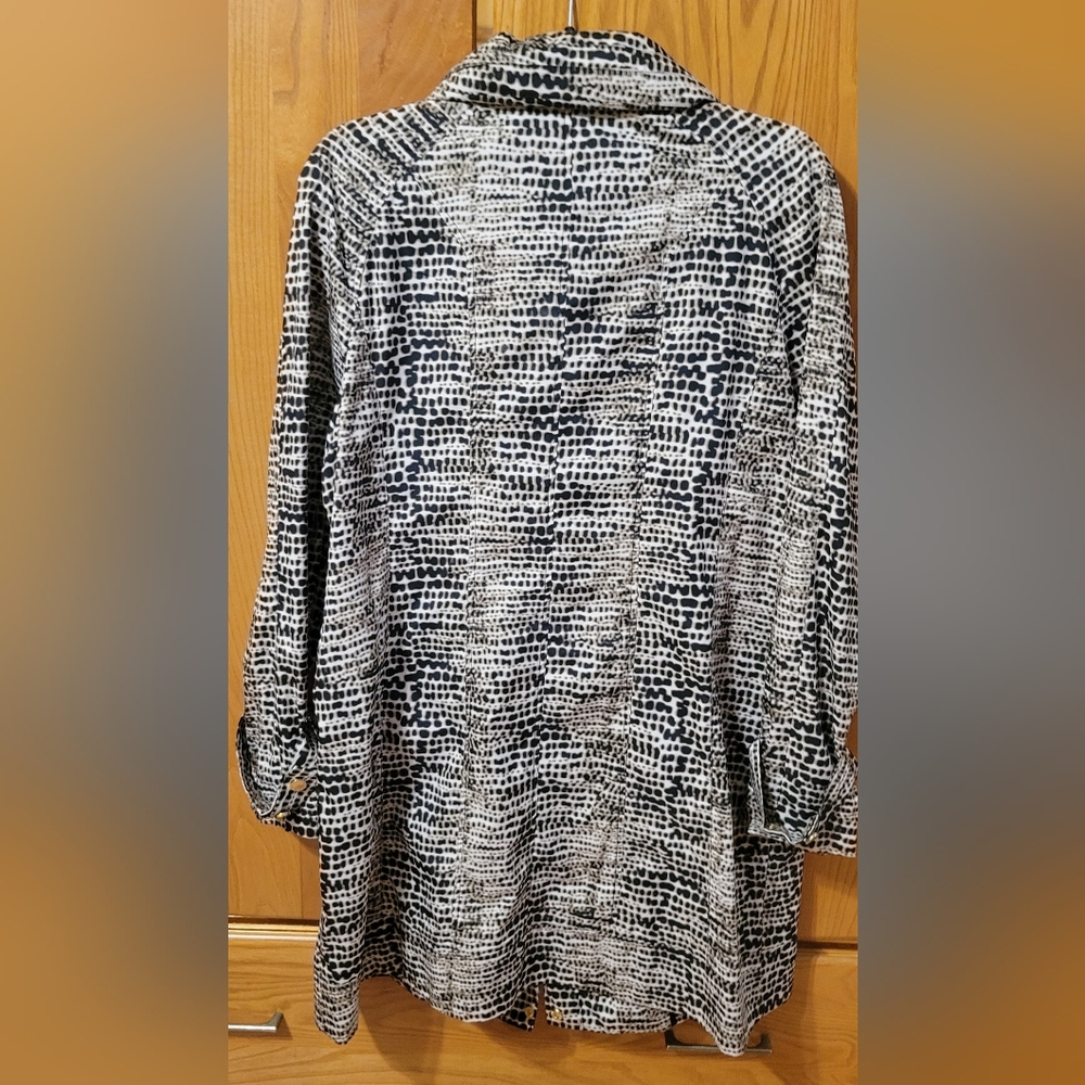 Calvin Klein Brown Animal Print Women's trench style coat Sz. Large - Picture 2 of 10